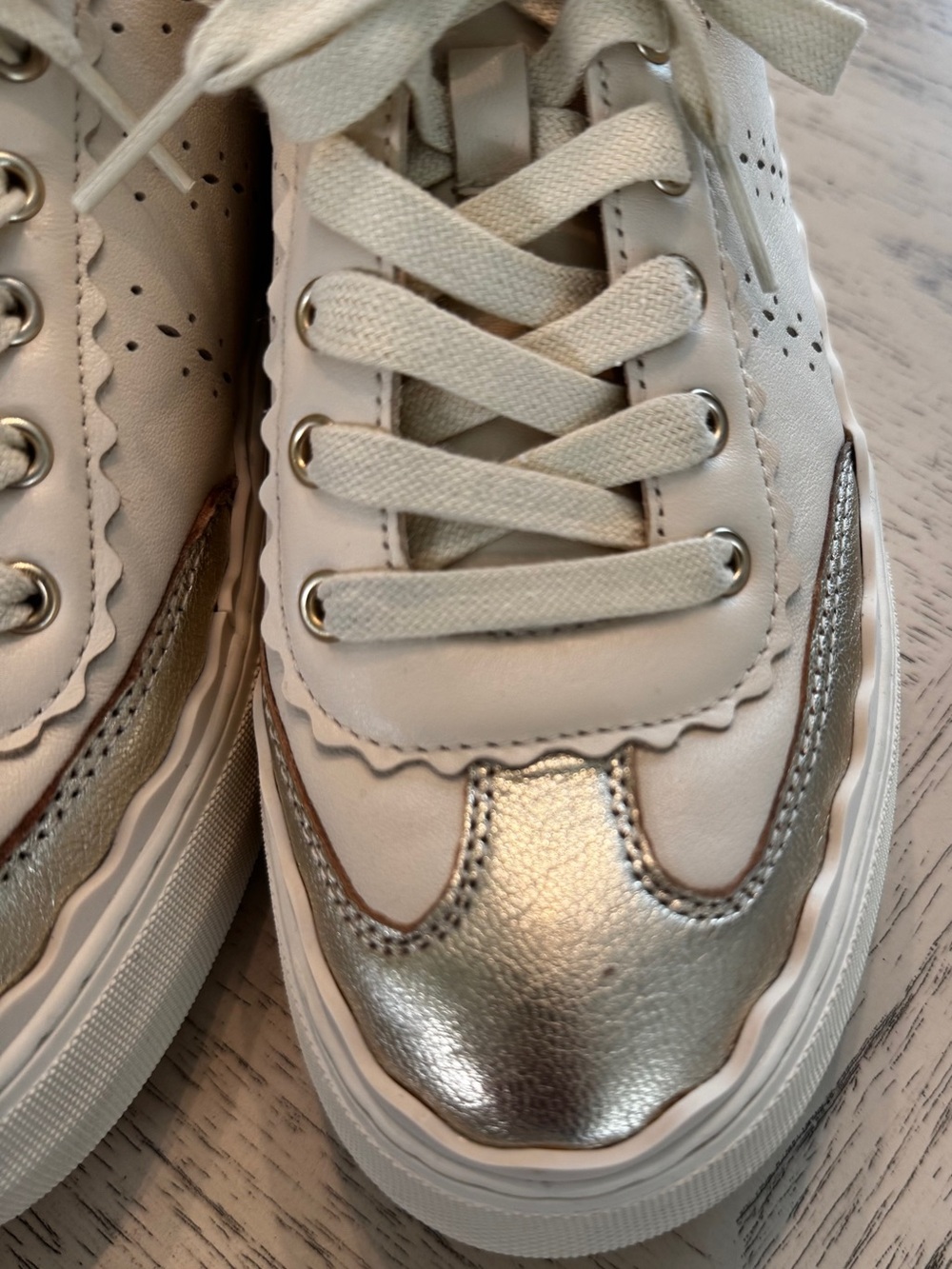 Vince Camuto Jenlie Platform Sneakers Leather White Metallic Silver Women’s 8.5 - Picture 7 of 14